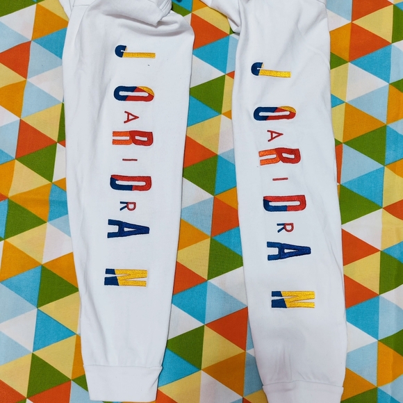 Jordan Rivals Long Sleeve - Picture 3 of 5